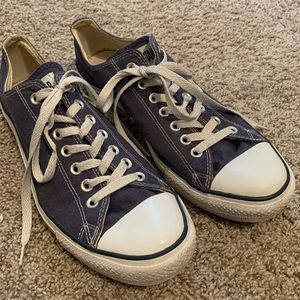 Navy All Star Converse Men’s Size 10